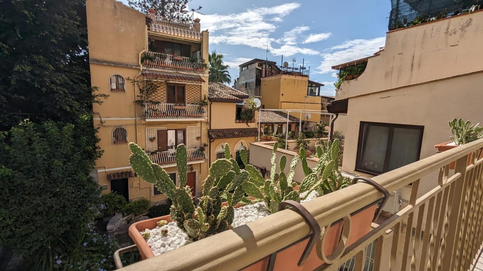 Opuntia Charming Rooms تاورمينا المظهر الخارجي الصورة